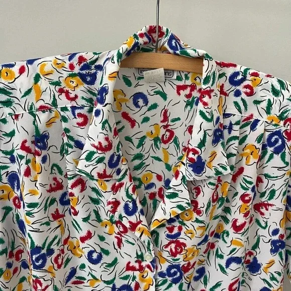 Vintage: Petite Impressions 90s Colorful White Floral Button Up - Size 4 - Picture 2 of 16